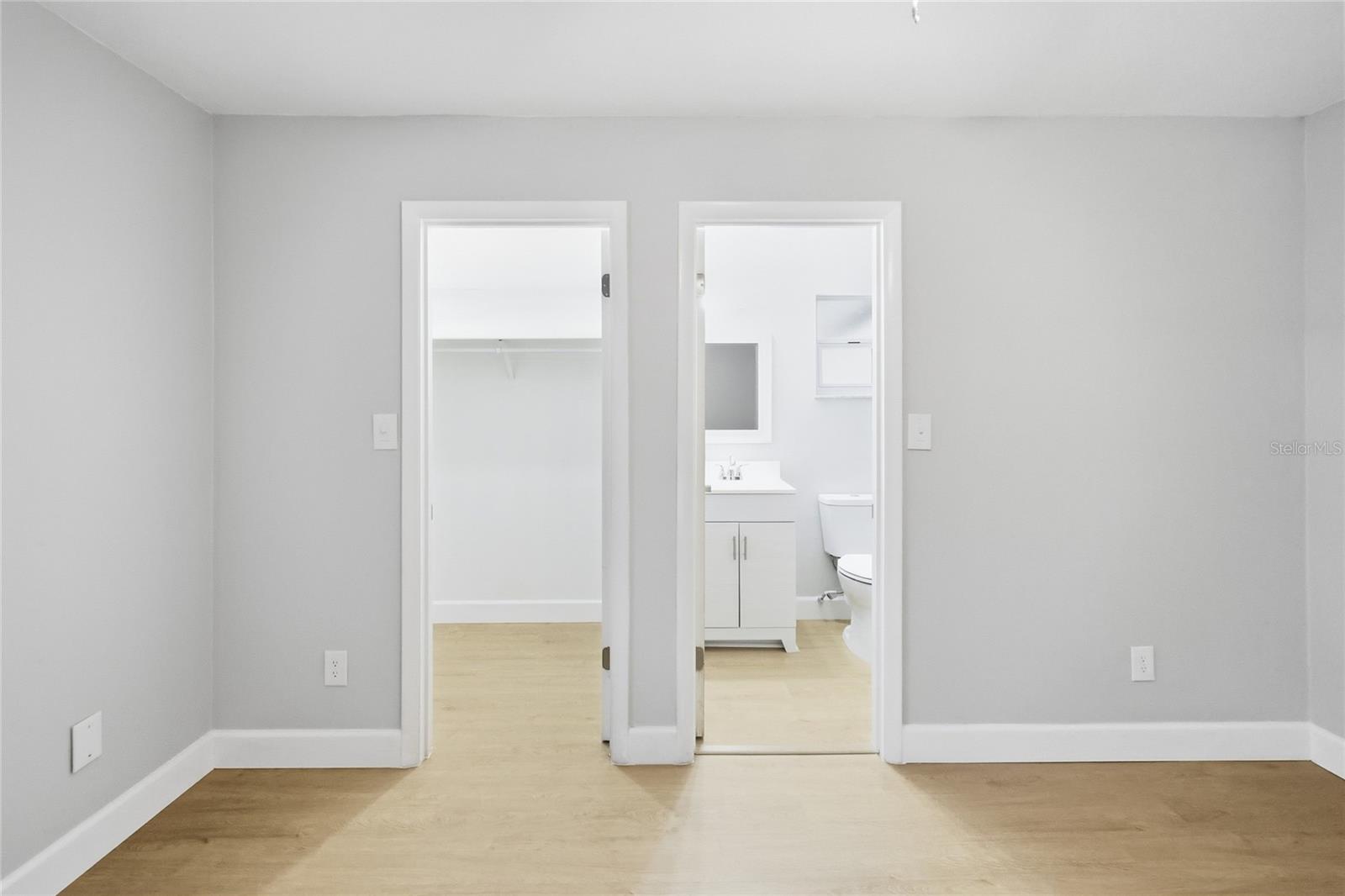 Image 18 of 31 For 207 Waverly Drive