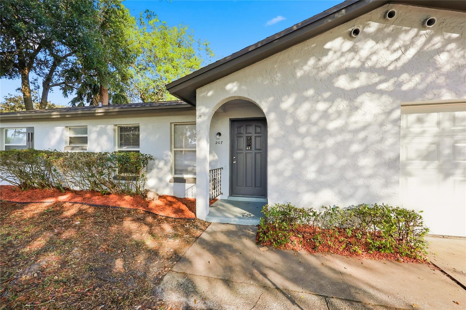 Image 3 of 31 For 207 Waverly Drive