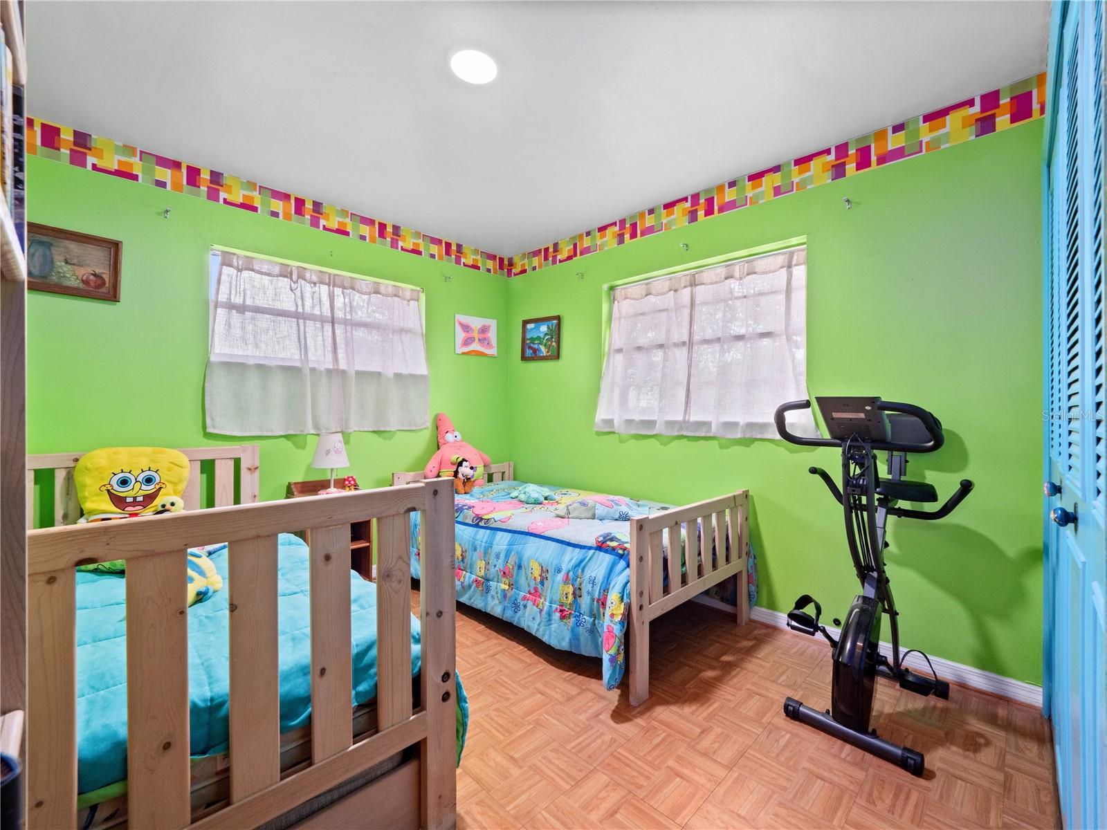 Image 17 of 26 For 7002 Crestlake Drive