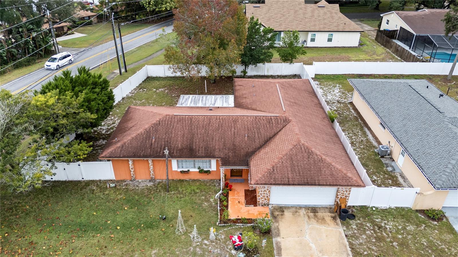 Image 25 of 26 For 7002 Crestlake Drive