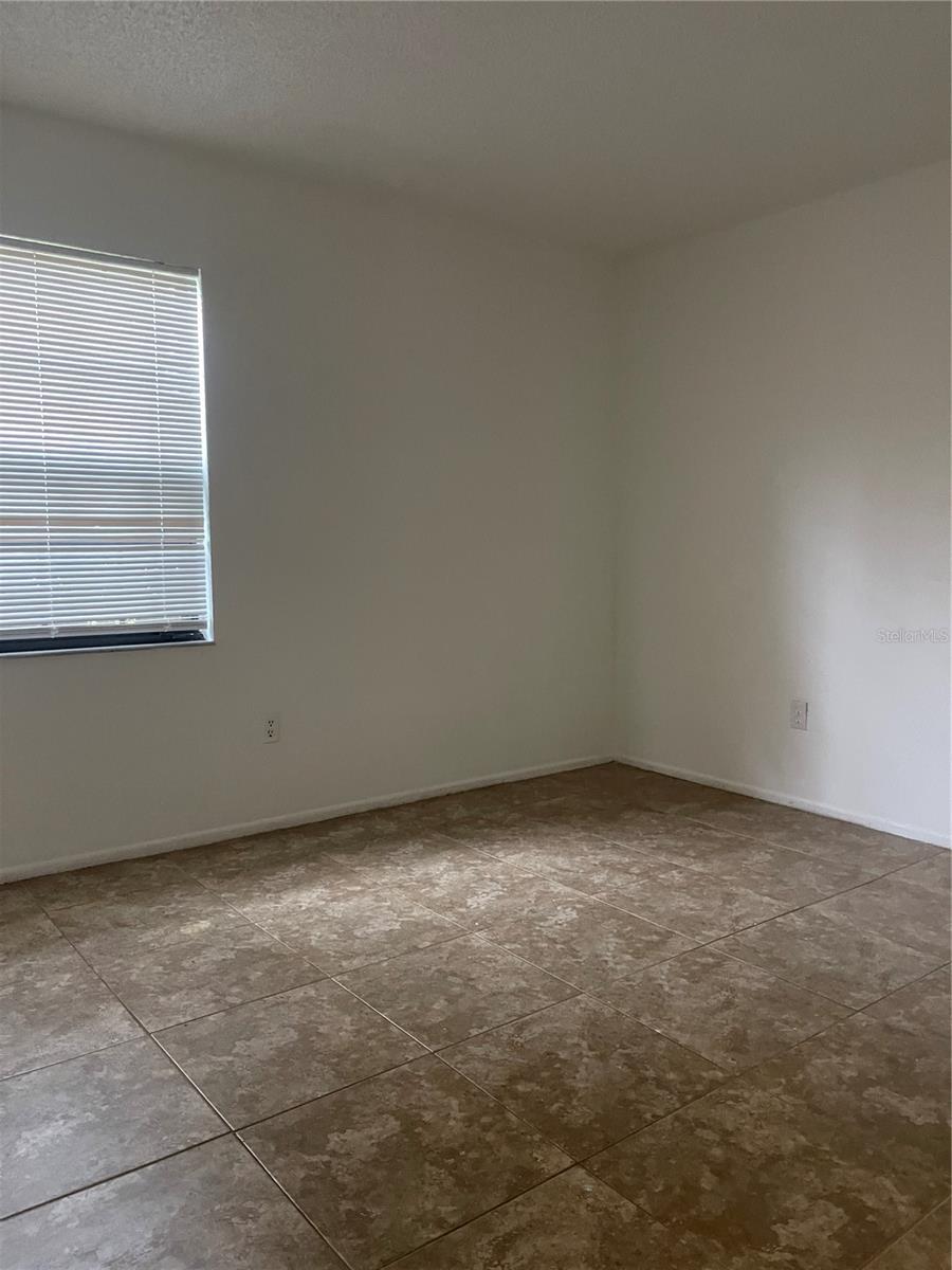 Image 10 of 14 For 1015 Hickory Road