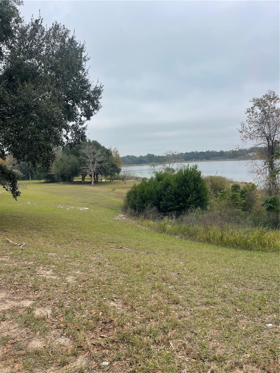 Image 13 of 14 For 1015 Hickory Road