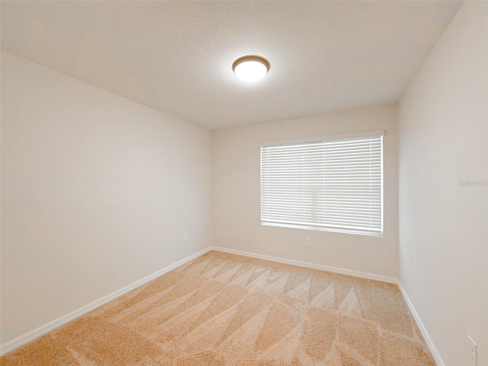 Image 17 of 29 For 2459 Varenna Loop