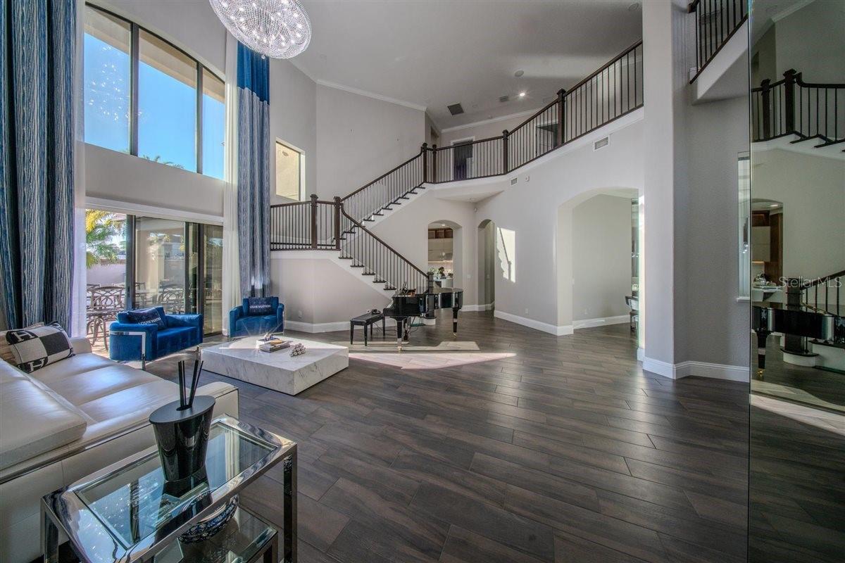 Image 29 of 77 For 4303 Isabella Circle