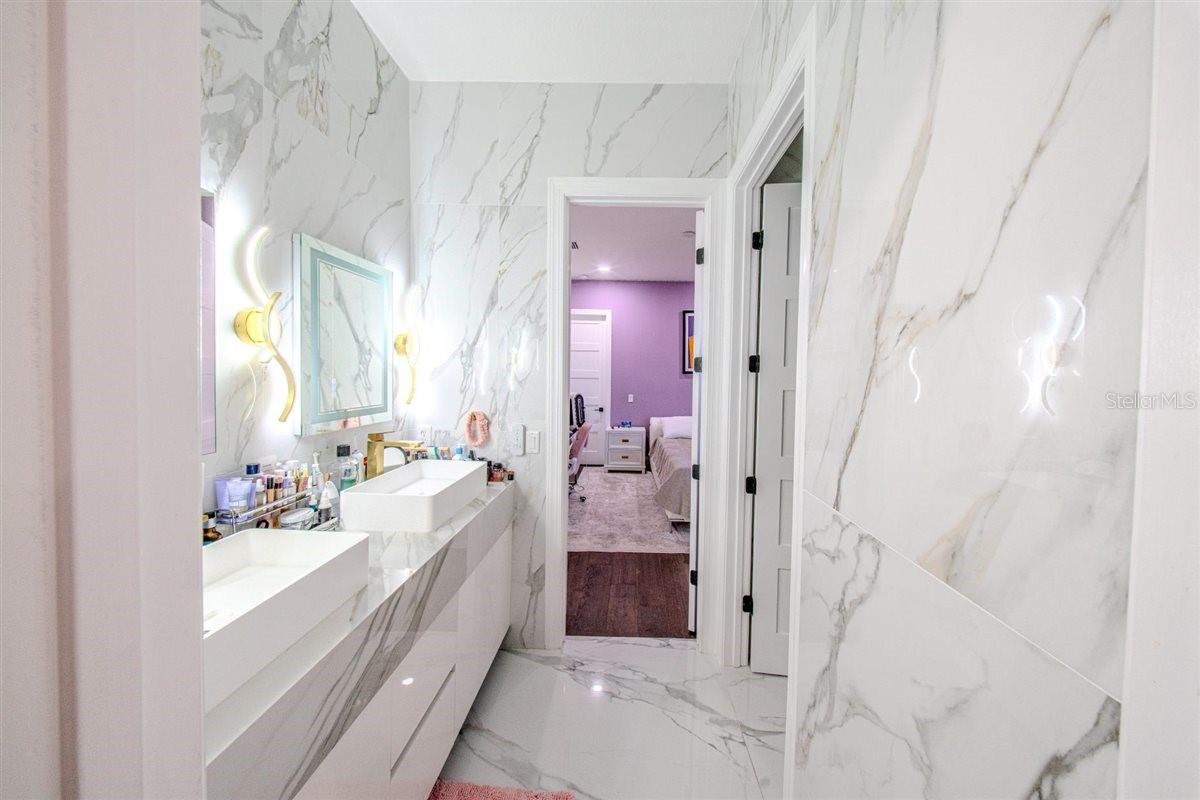 Image 56 of 77 For 4303 Isabella Circle