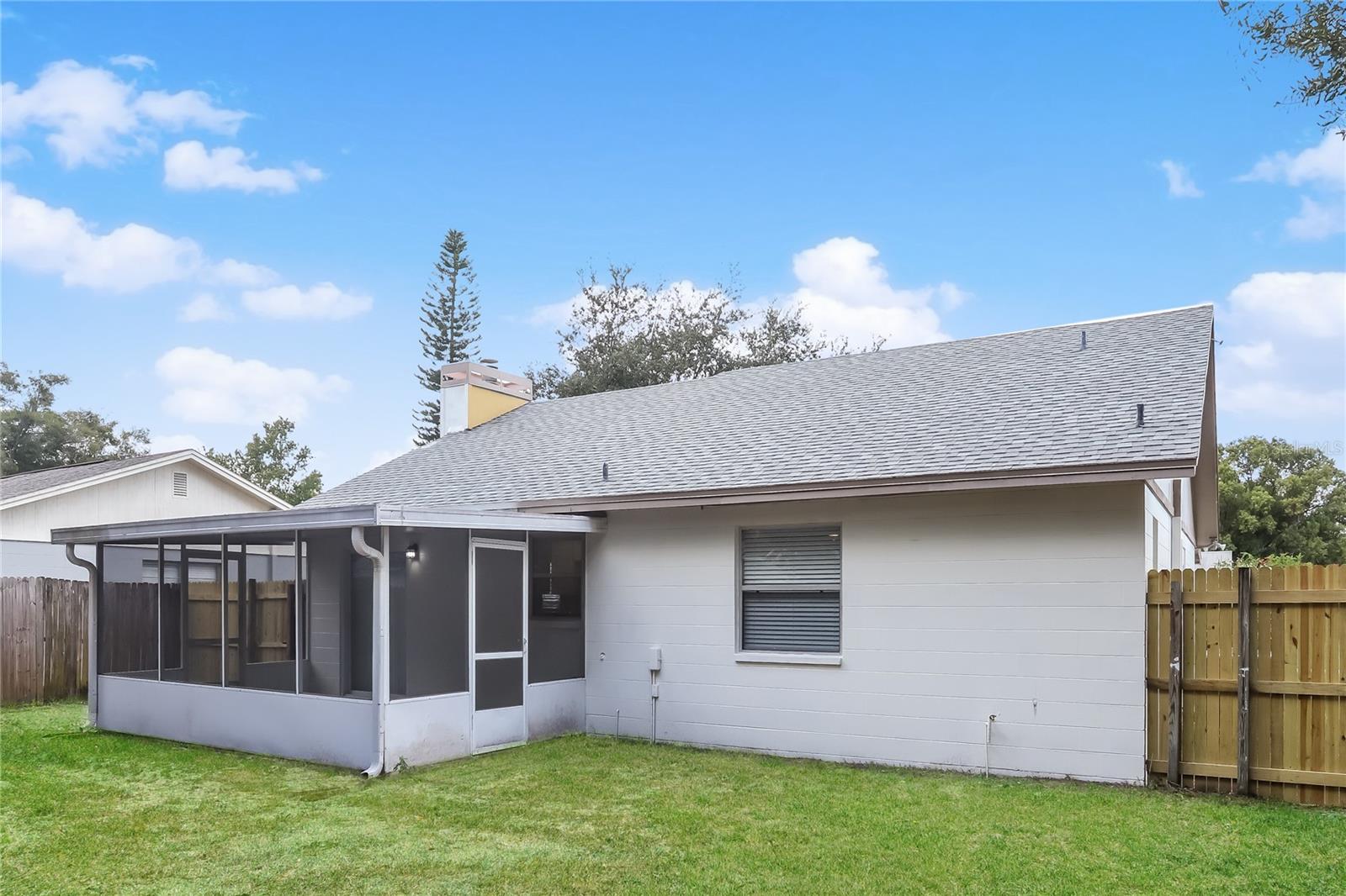 Image 15 of 16 For 834 Cinnamon Drive