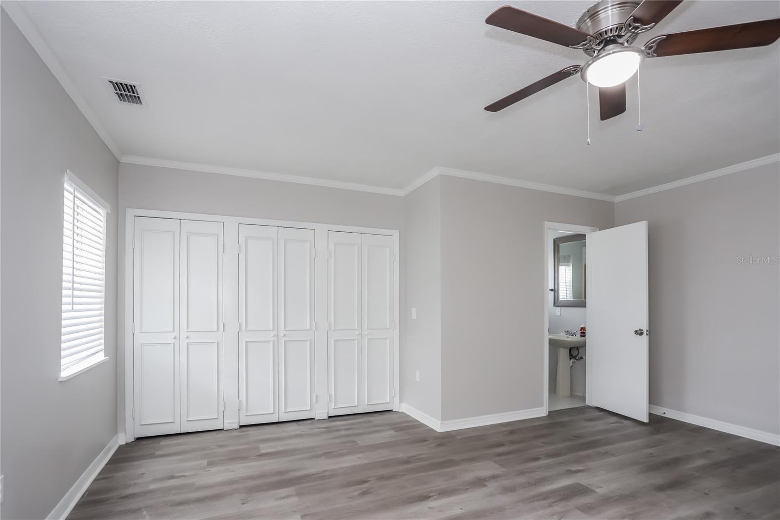 Image 7 of 16 For 834 Cinnamon Drive