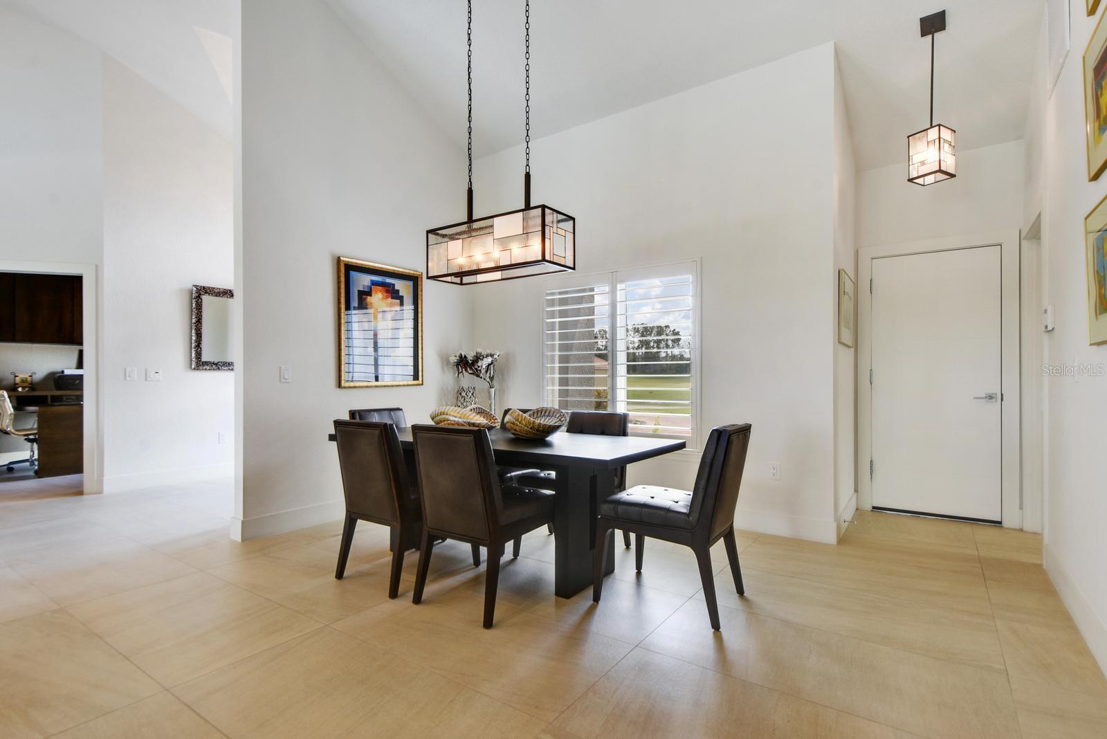 Image 10 of 44 For 7737 Swiss Fairways Ave