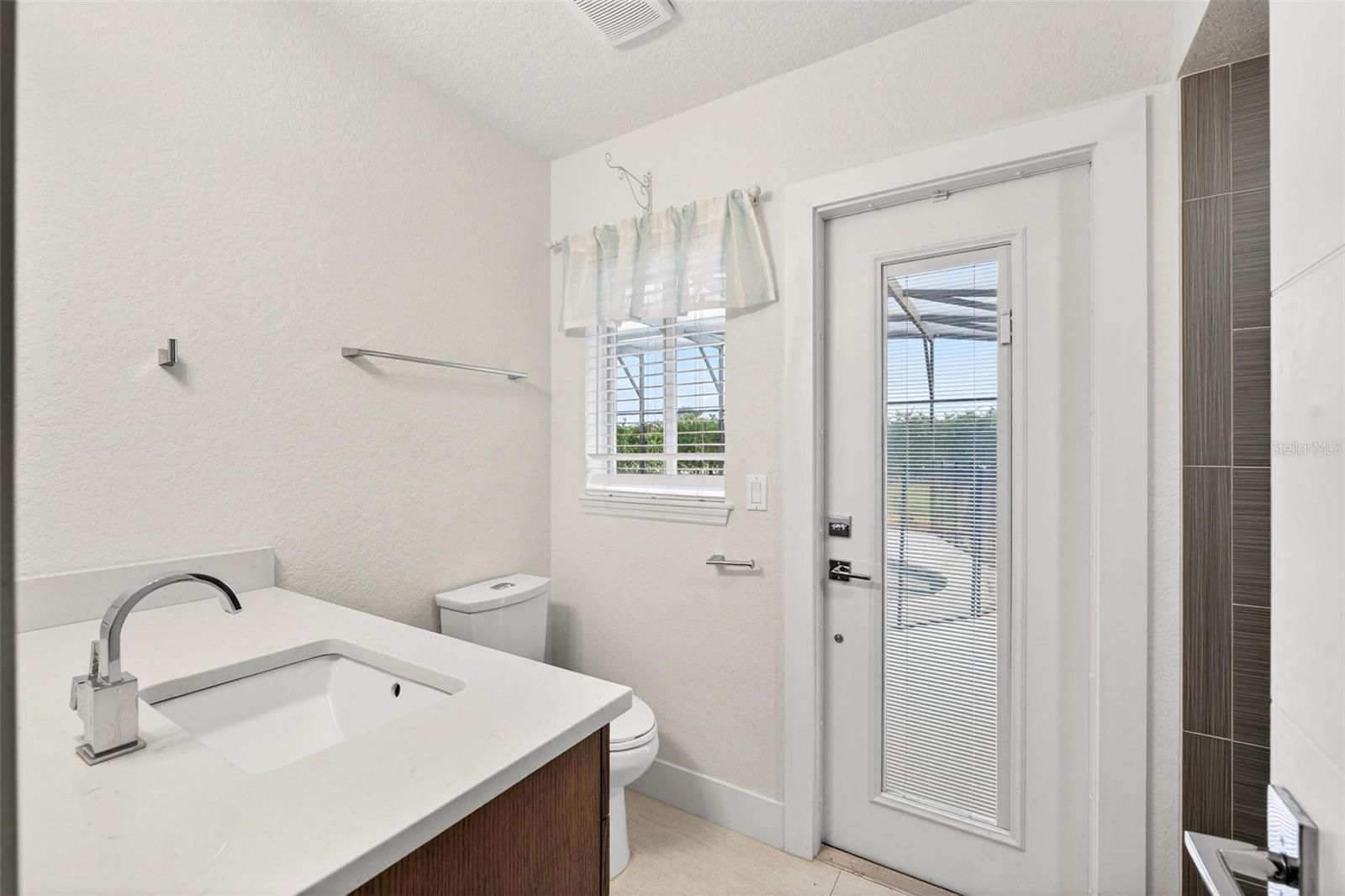 Image 27 of 44 For 7737 Swiss Fairways Ave