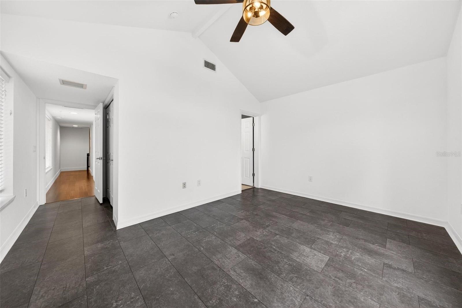 Image 30 of 44 For 7737 Swiss Fairways Ave