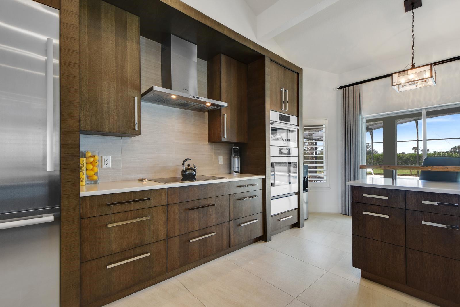 Image 8 of 44 For 7737 Swiss Fairways Ave