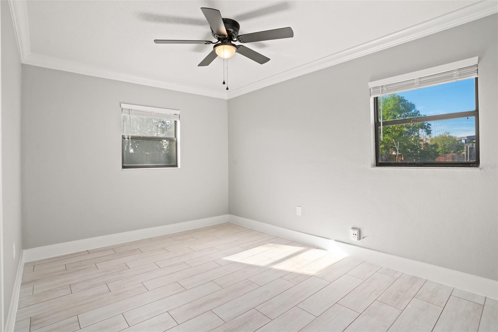 Image 10 of 18 For 5412 Hermosa Street