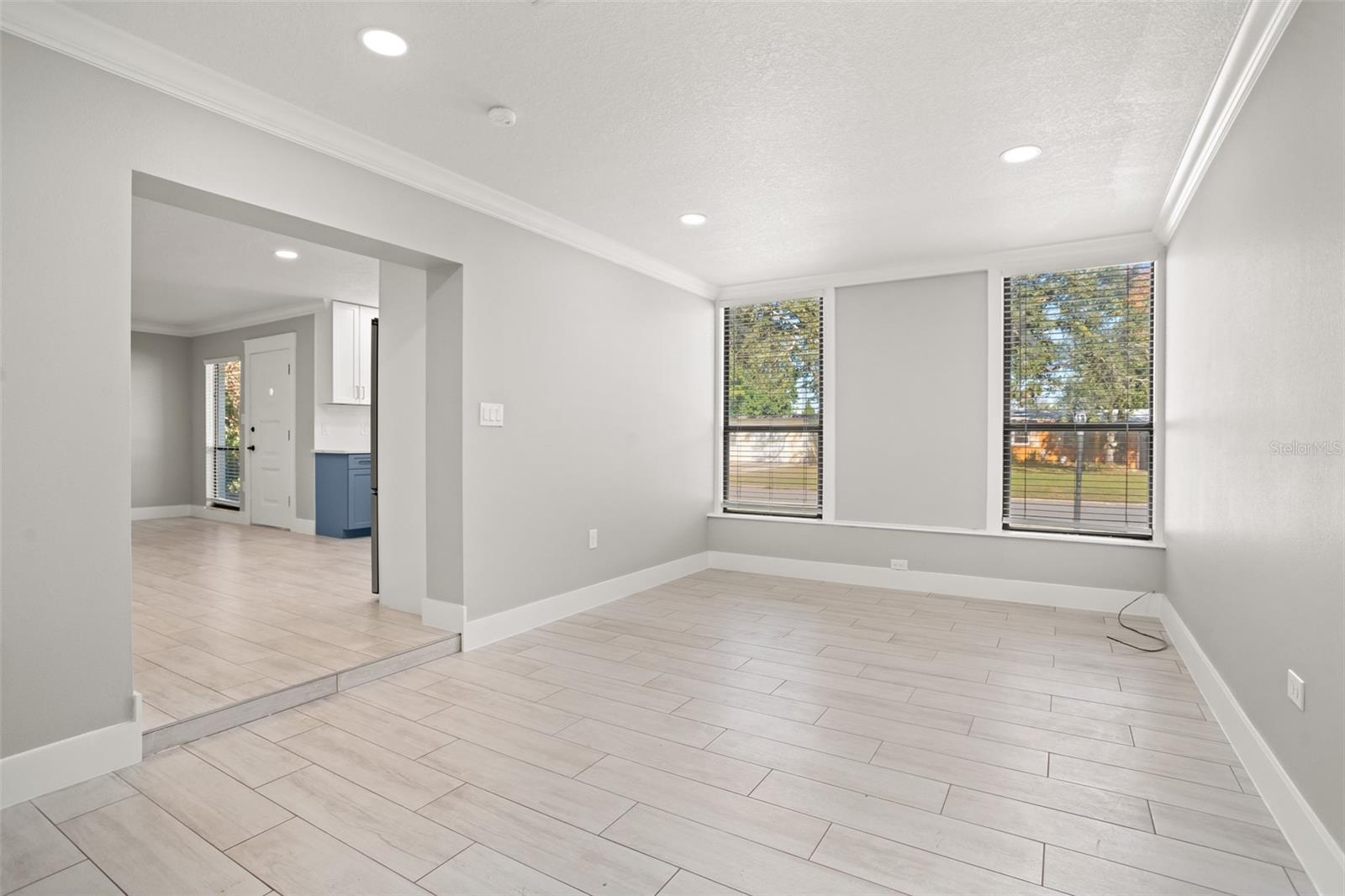 Image 6 of 18 For 5412 Hermosa Street