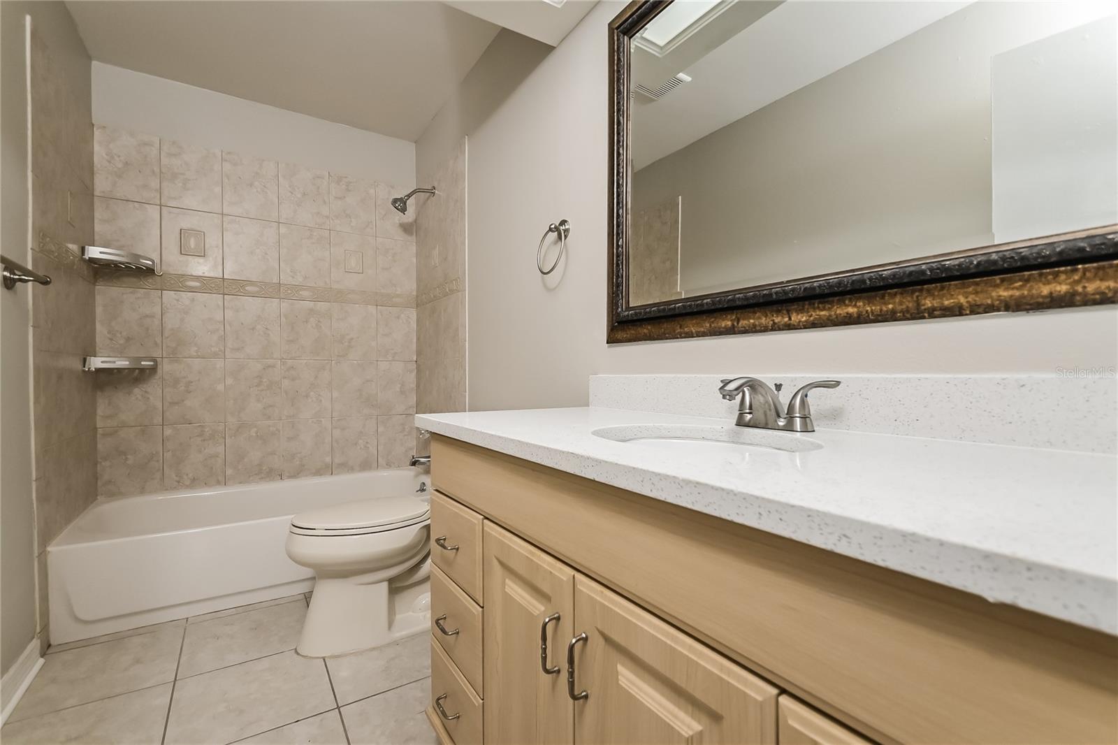 Image 14 of 16 For 4135 Old Colony Road