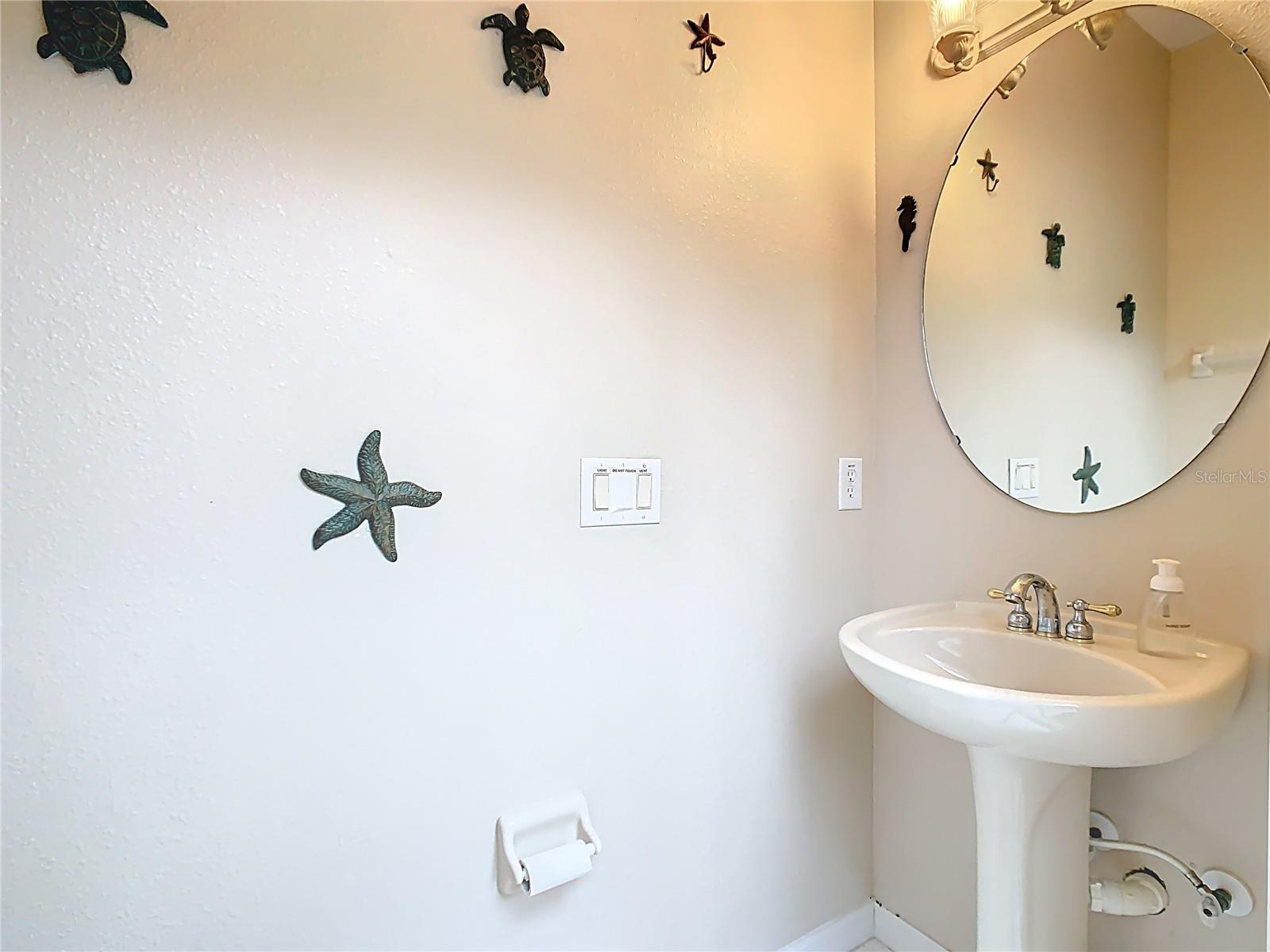 Image 24 of 76 For 574 Tupelo Circle