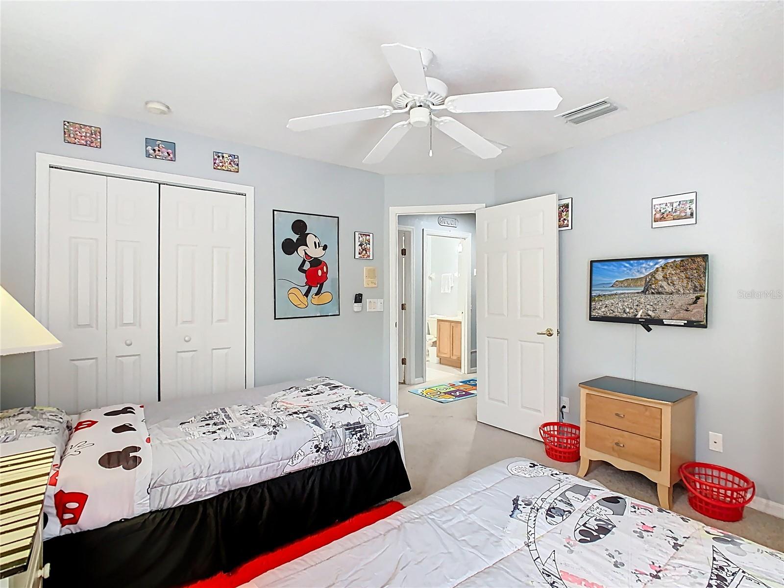 Image 28 of 76 For 574 Tupelo Circle