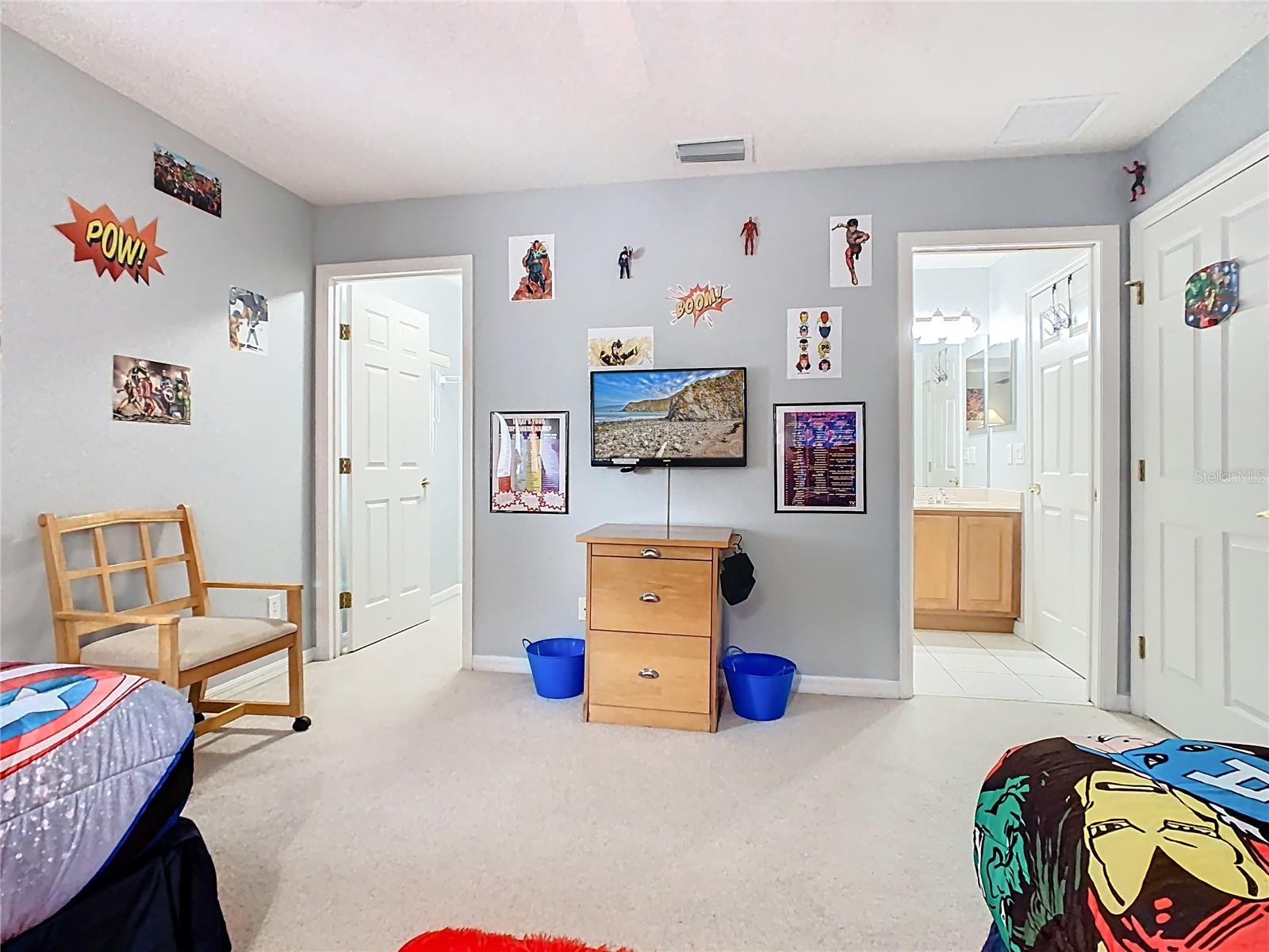 Image 31 of 76 For 574 Tupelo Circle