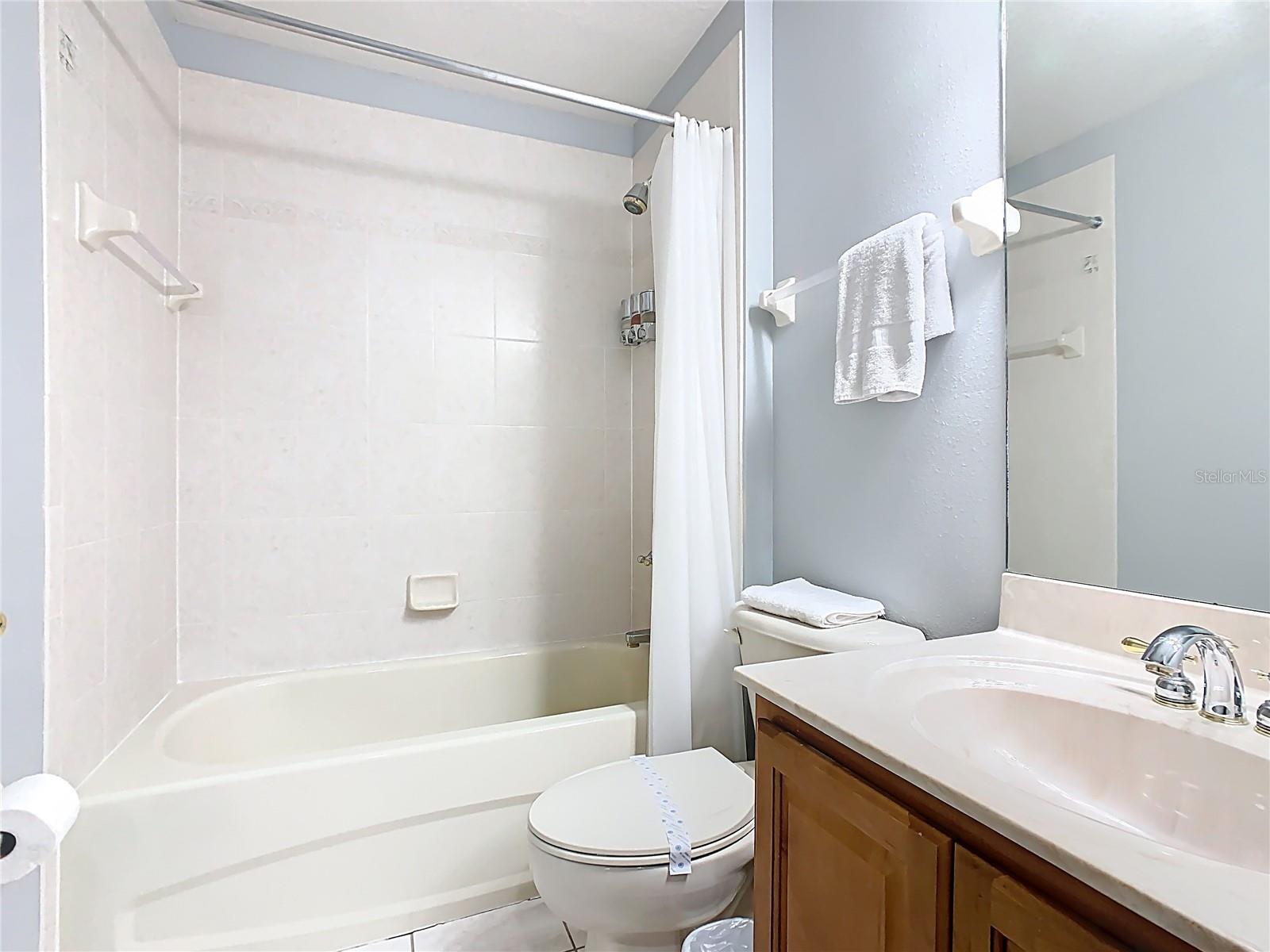 Image 33 of 76 For 574 Tupelo Circle