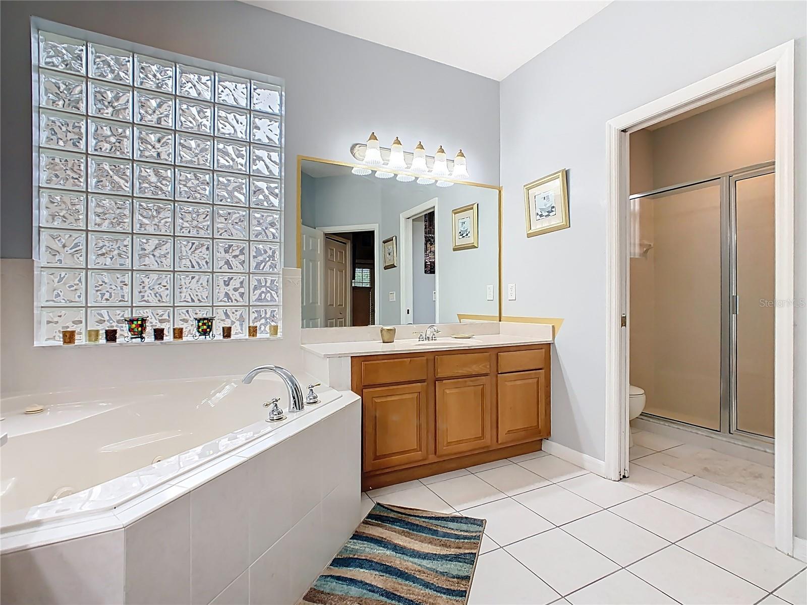 Image 48 of 76 For 574 Tupelo Circle