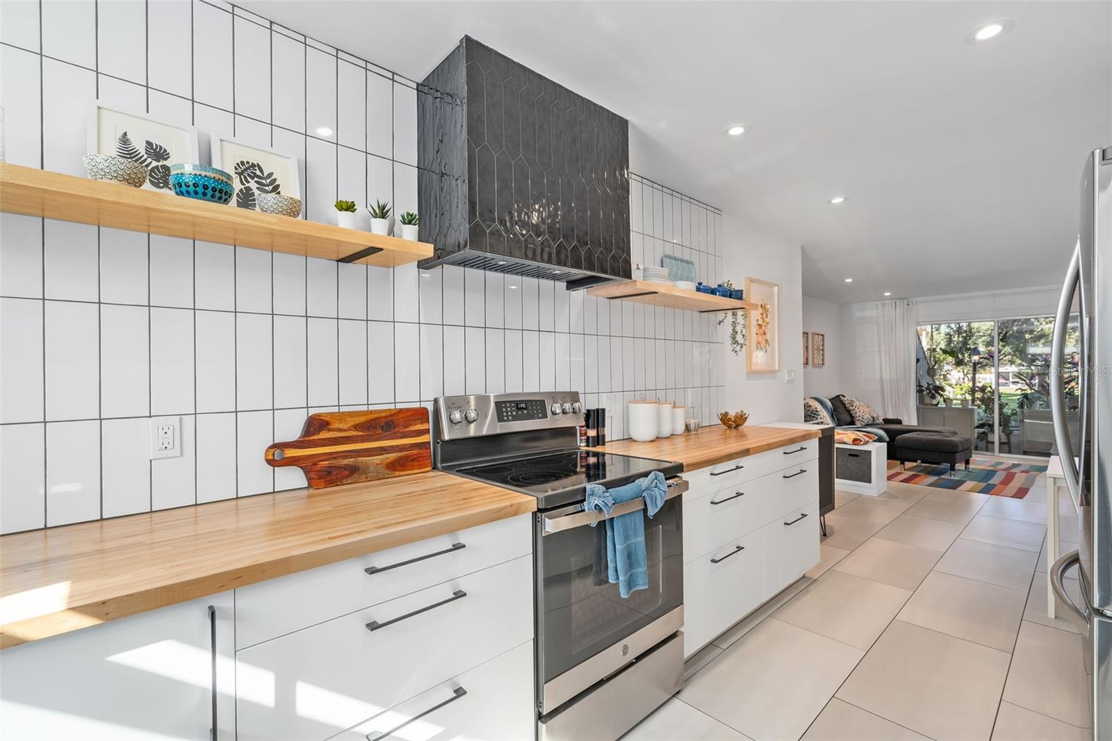 Image 14 of 40 For 4210 Lake Underhill Road 5