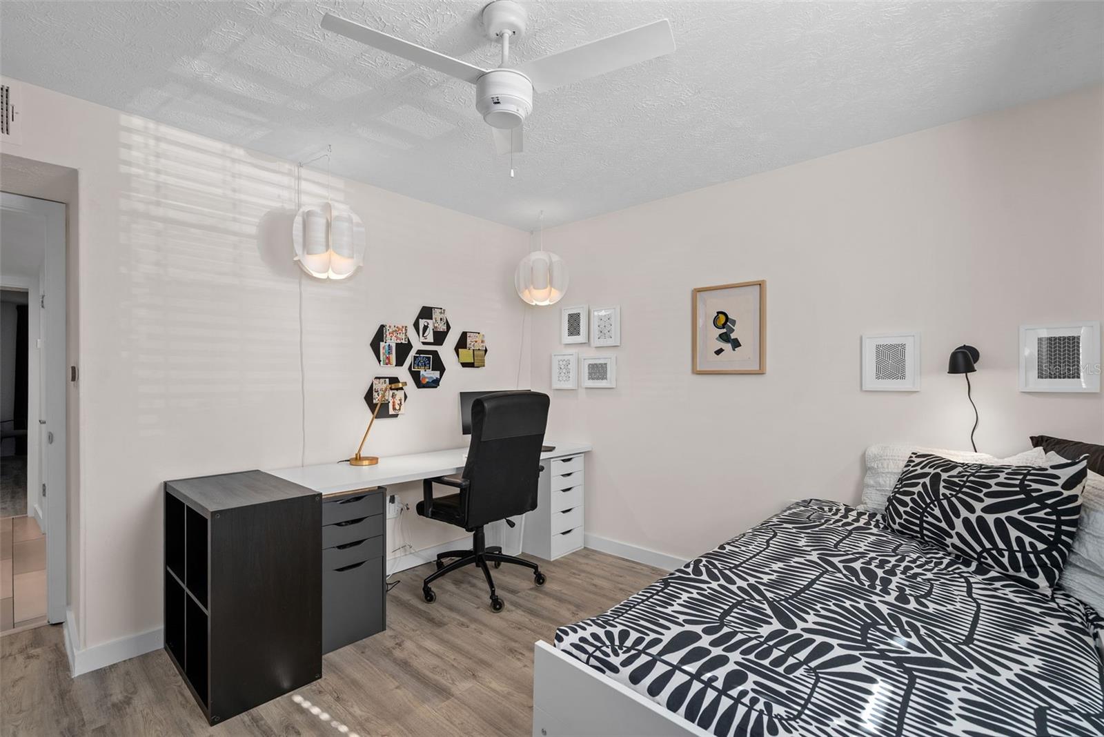 Image 26 of 40 For 4210 Lake Underhill Road 5