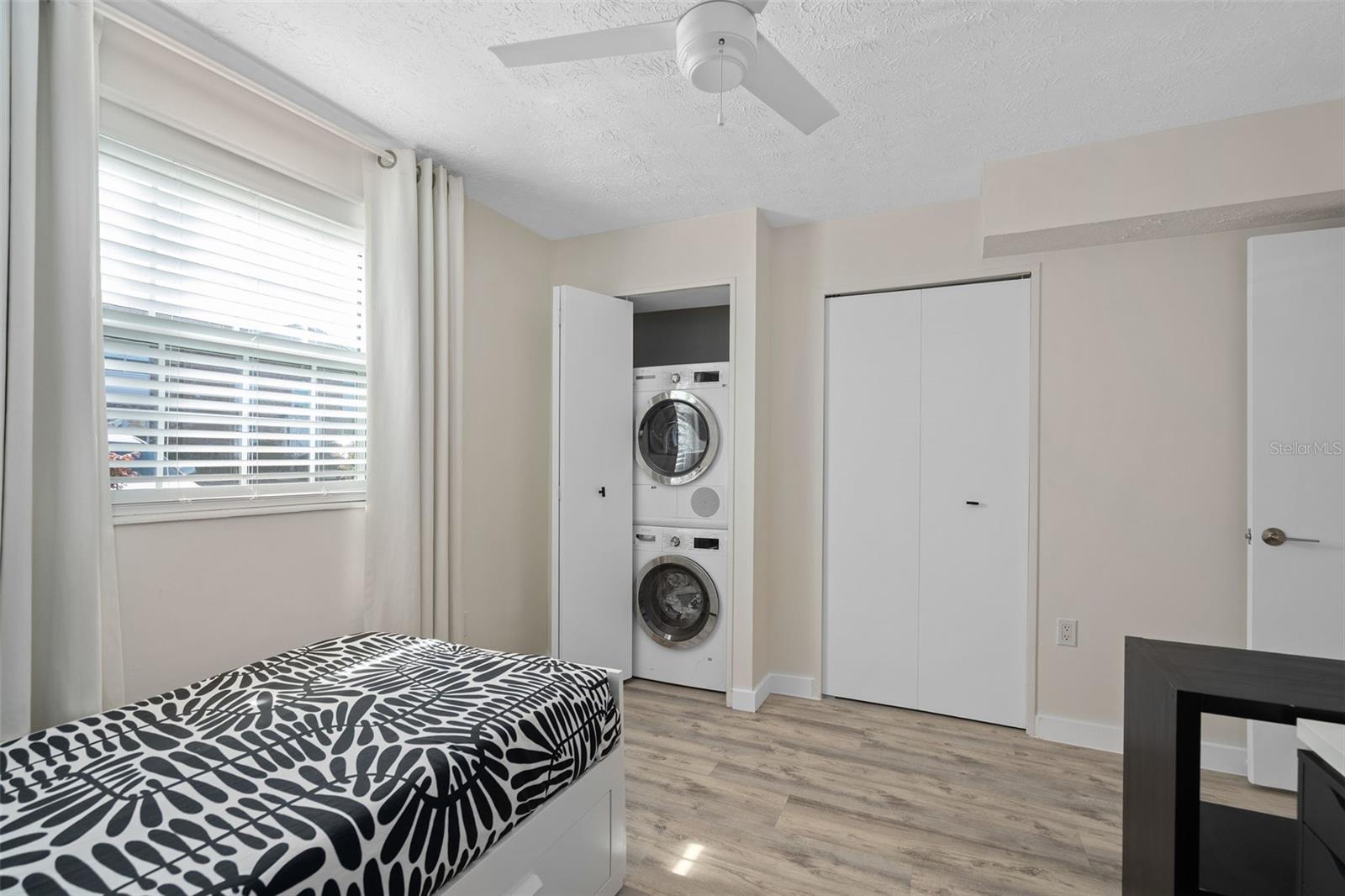 Image 28 of 40 For 4210 Lake Underhill Road 5