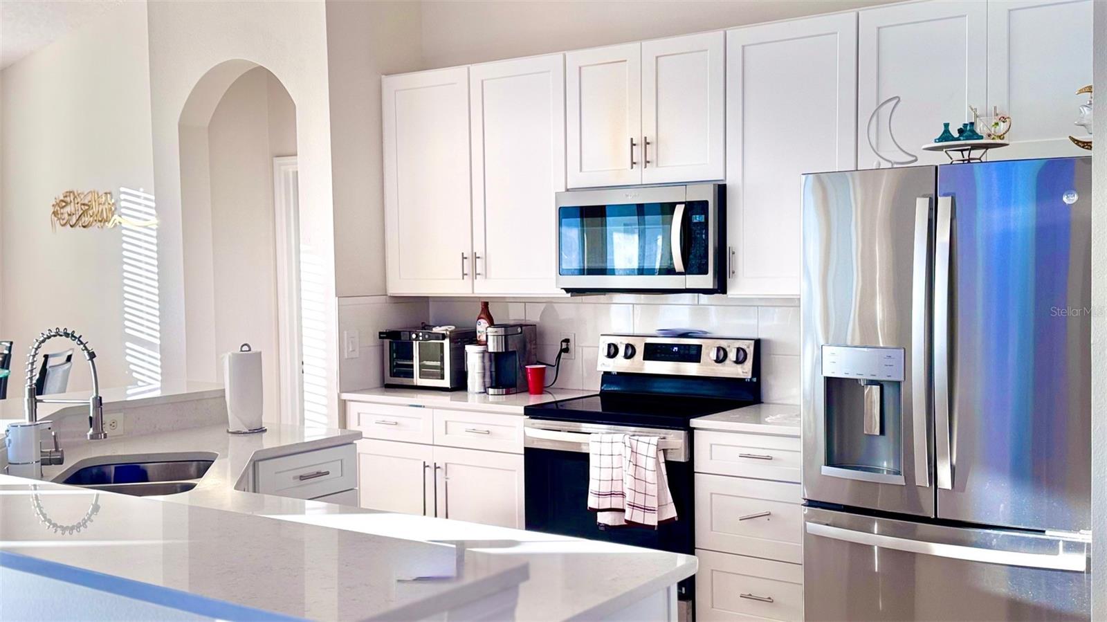 Image 10 of 21 For 1975 Florence Vista Boulevard