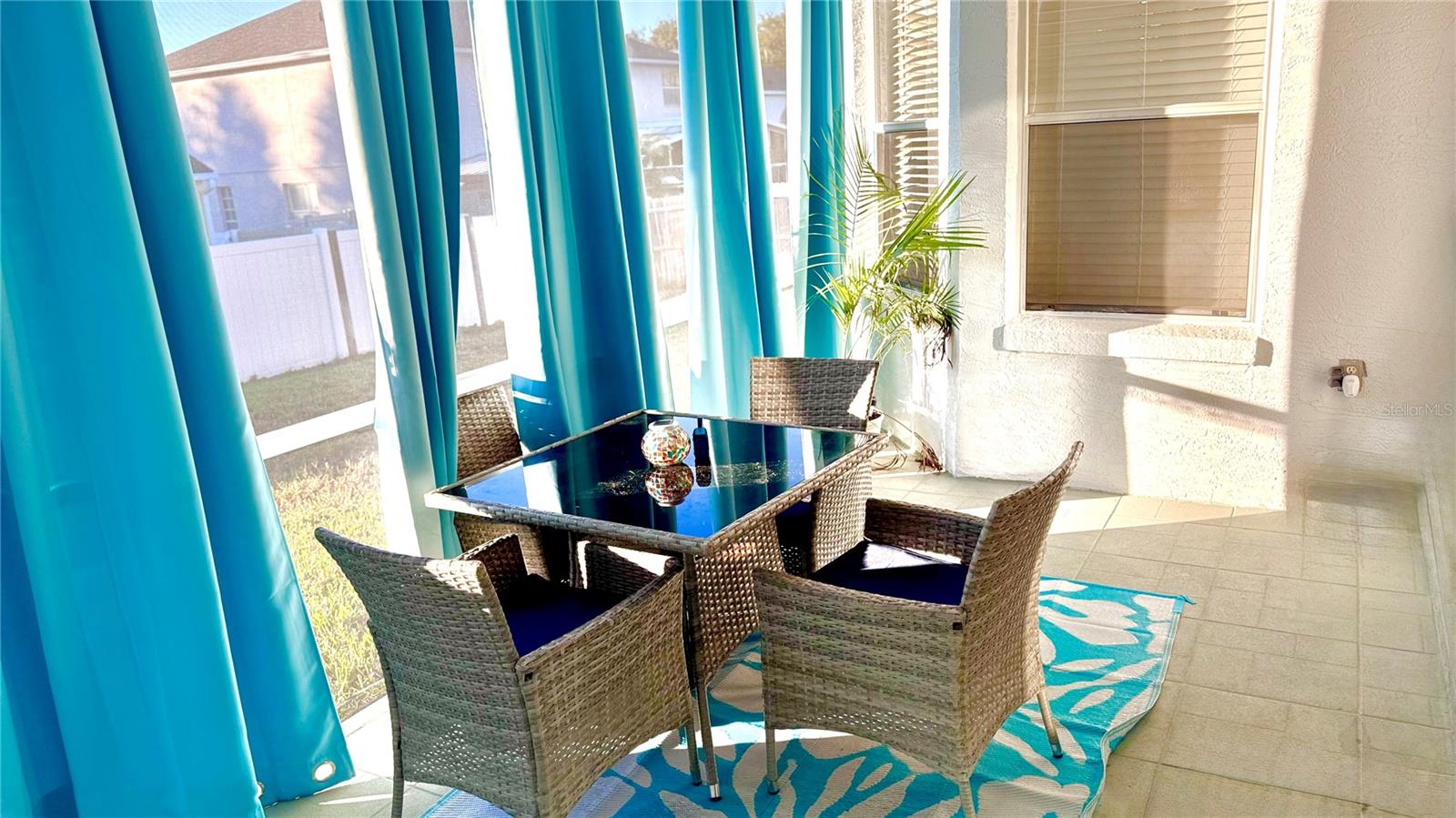 Image 18 of 21 For 1975 Florence Vista Boulevard