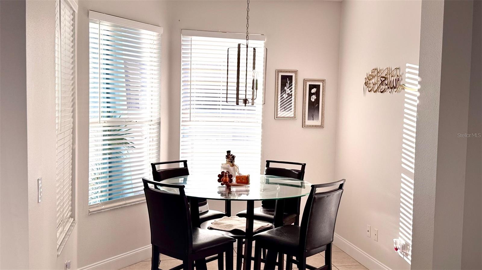 Image 7 of 21 For 1975 Florence Vista Boulevard