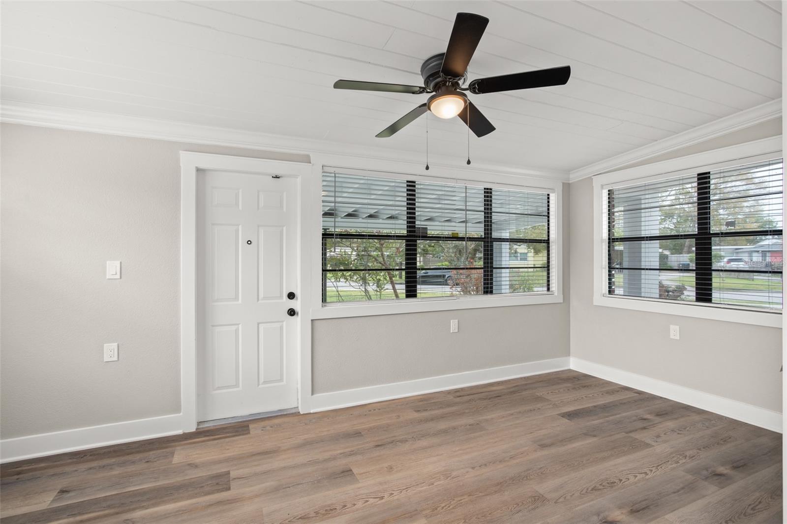 Image 21 of 43 For 6045 Dogwood Drive