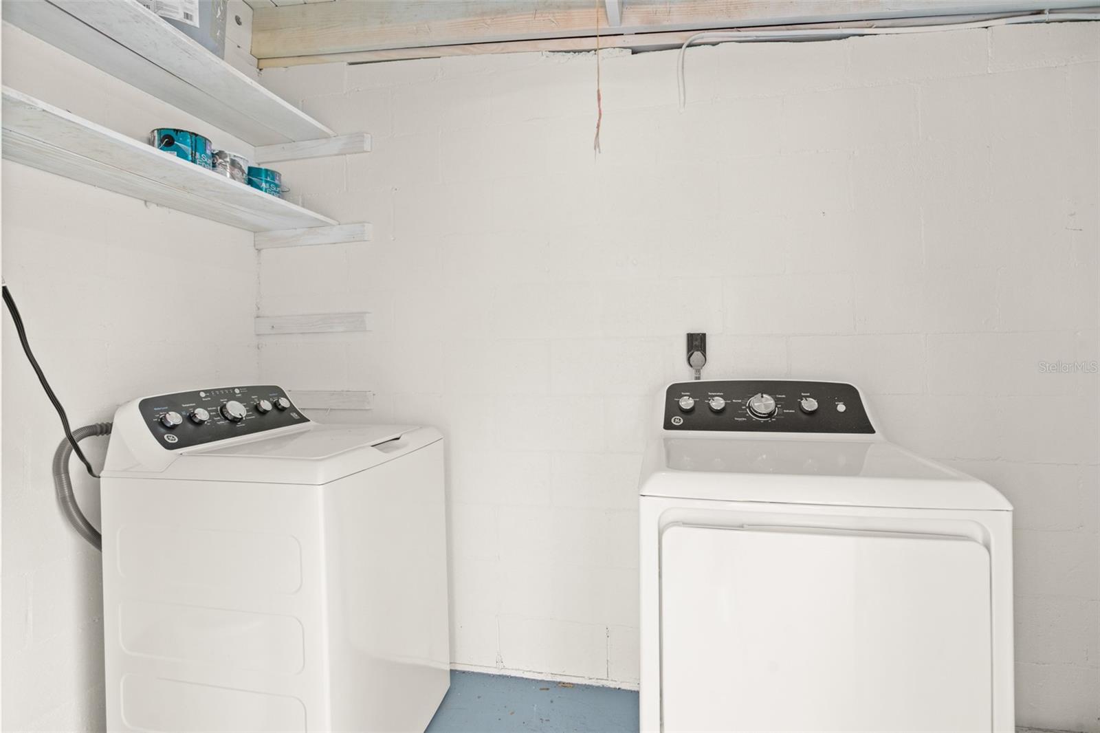 Image 25 of 43 For 6045 Dogwood Drive