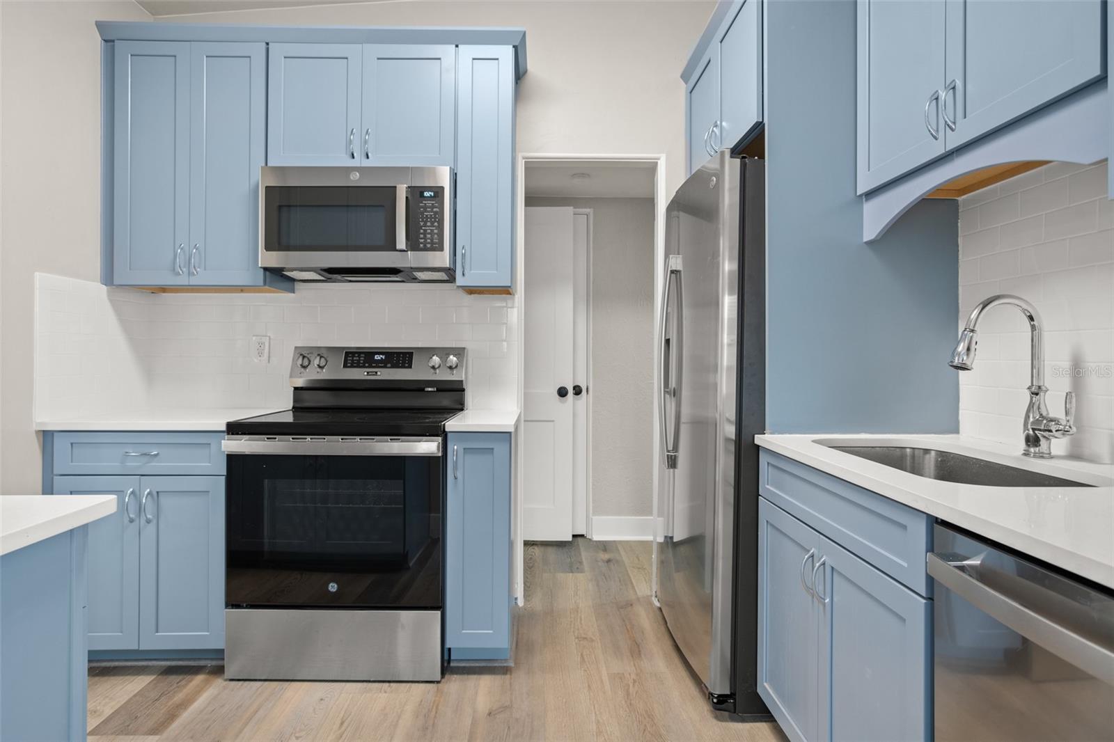 Image 28 of 43 For 6045 Dogwood Drive