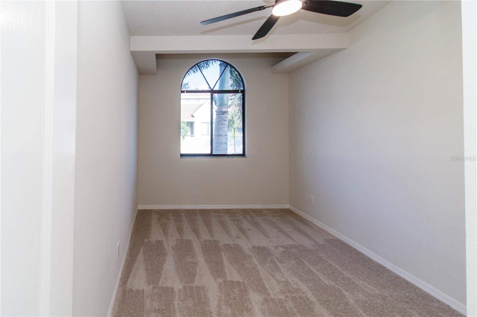 Image 16 of 33 For 2364 Hanover Drive