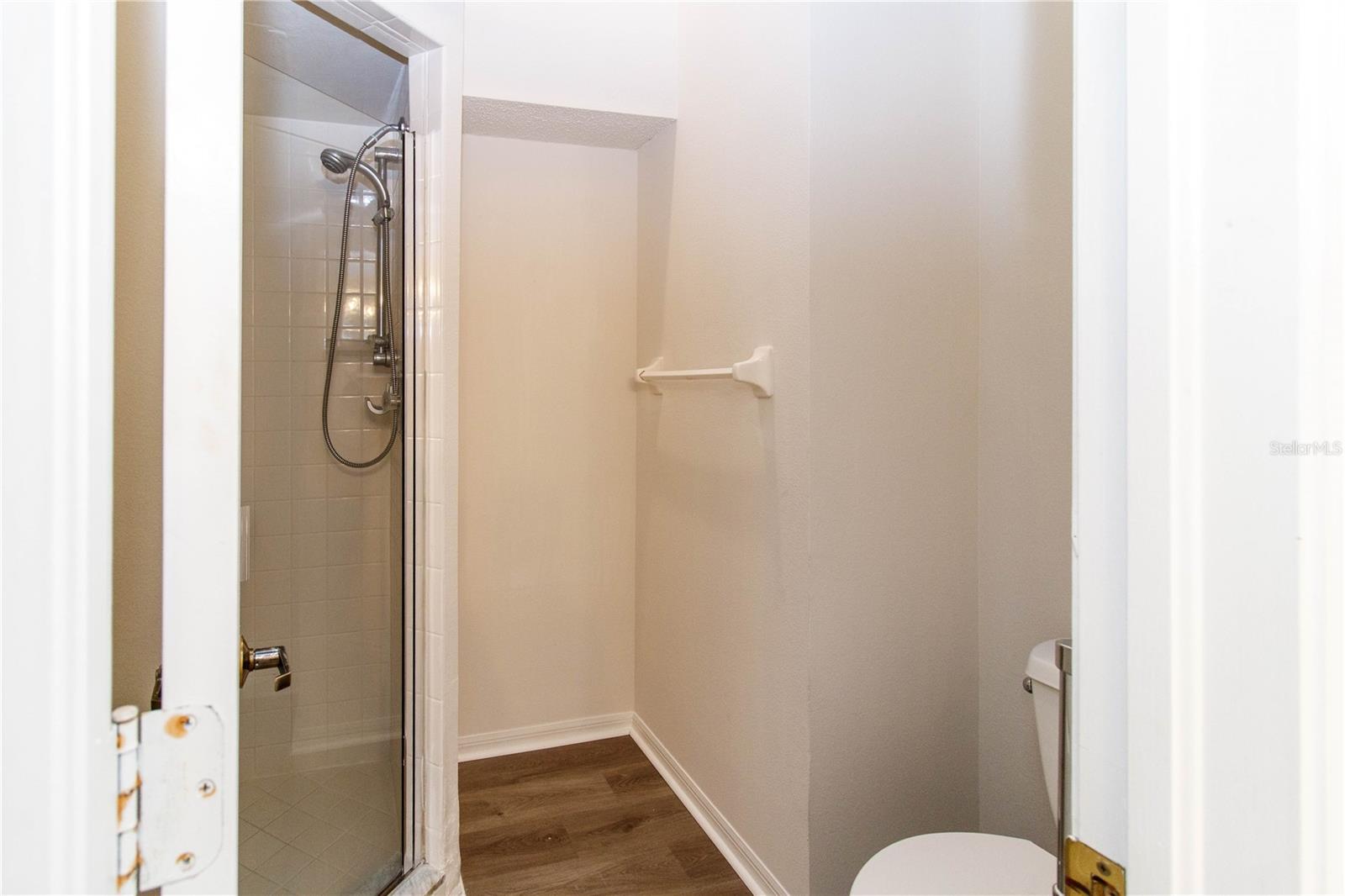 Image 21 of 33 For 2364 Hanover Drive