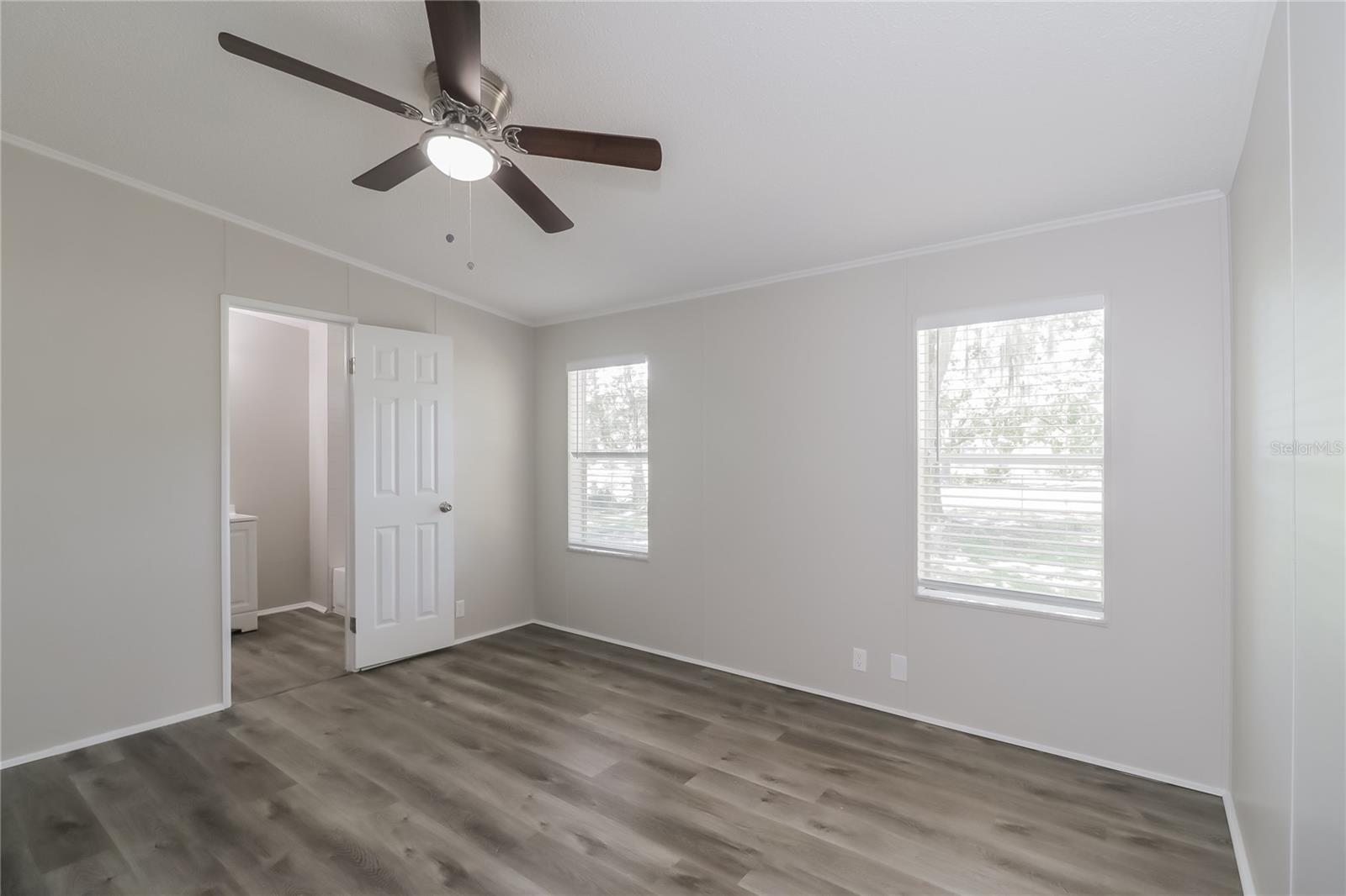 Image 7 of 16 For 4801 King Lake Drive