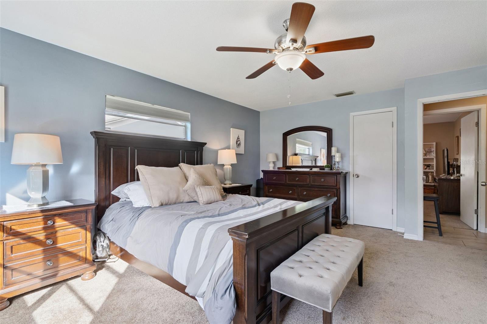 Image 20 of 36 For 1547 Center Street