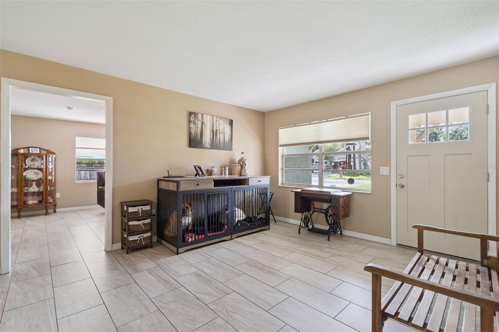 Image 6 of 36 For 1547 Center Street