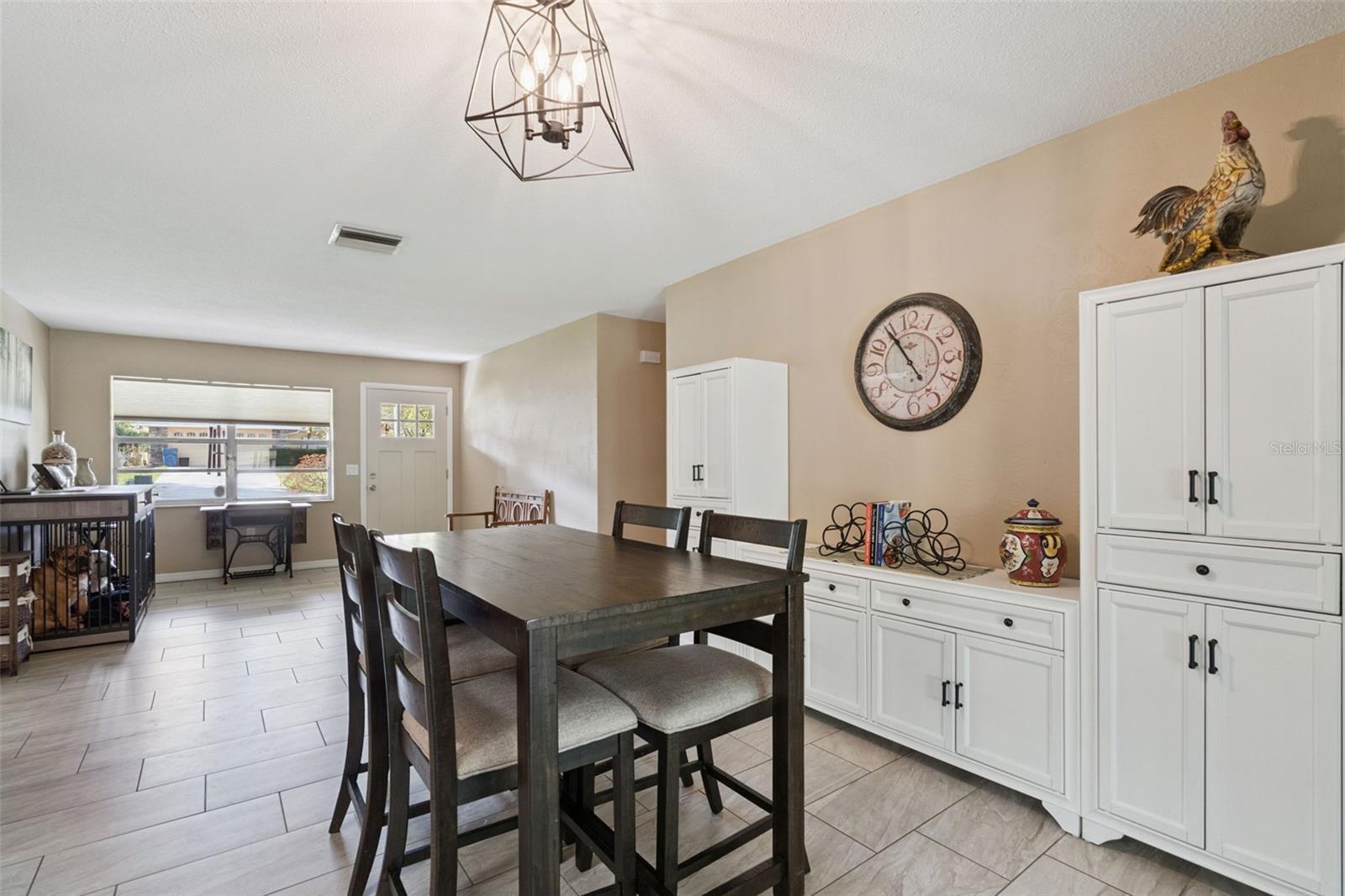 Image 9 of 36 For 1547 Center Street