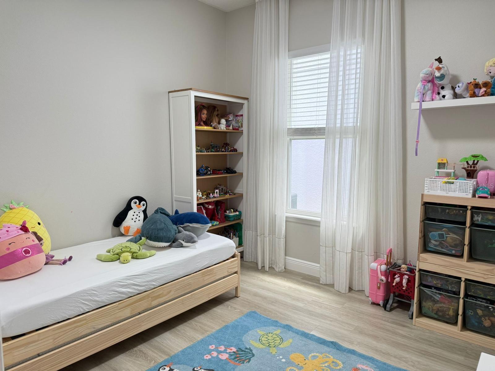 Image 16 of 34 For 15372 Gilligan Court