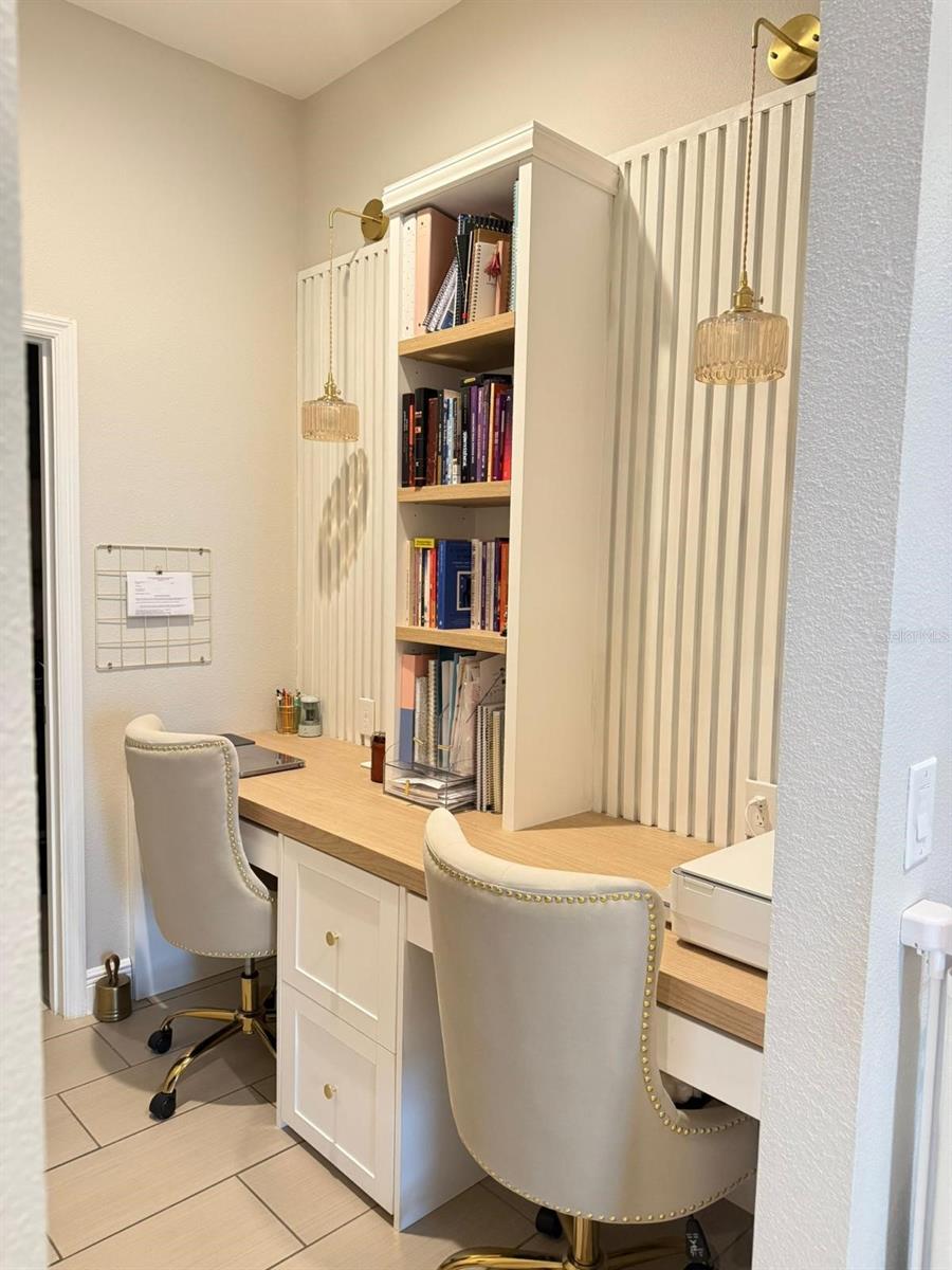 Image 17 of 34 For 15372 Gilligan Court