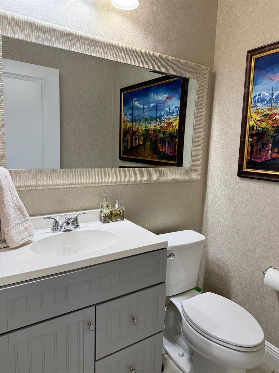 Image 21 of 34 For 15372 Gilligan Court