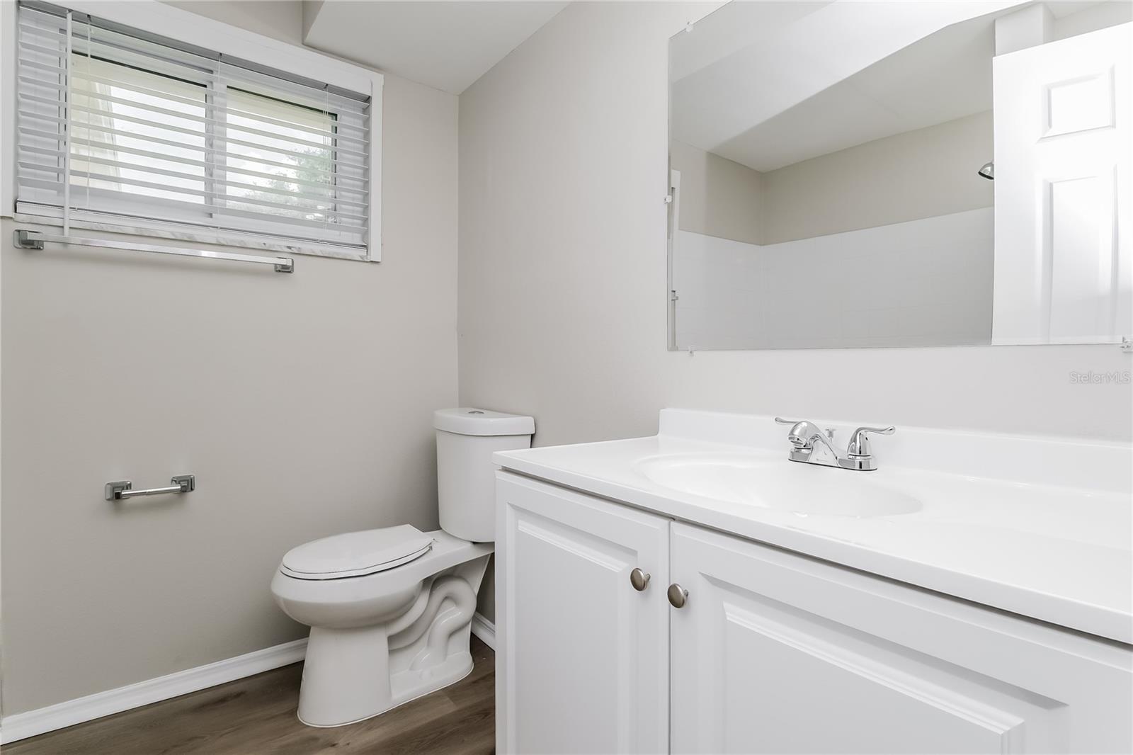 Image 10 of 16 For 5528 Daisy Drive