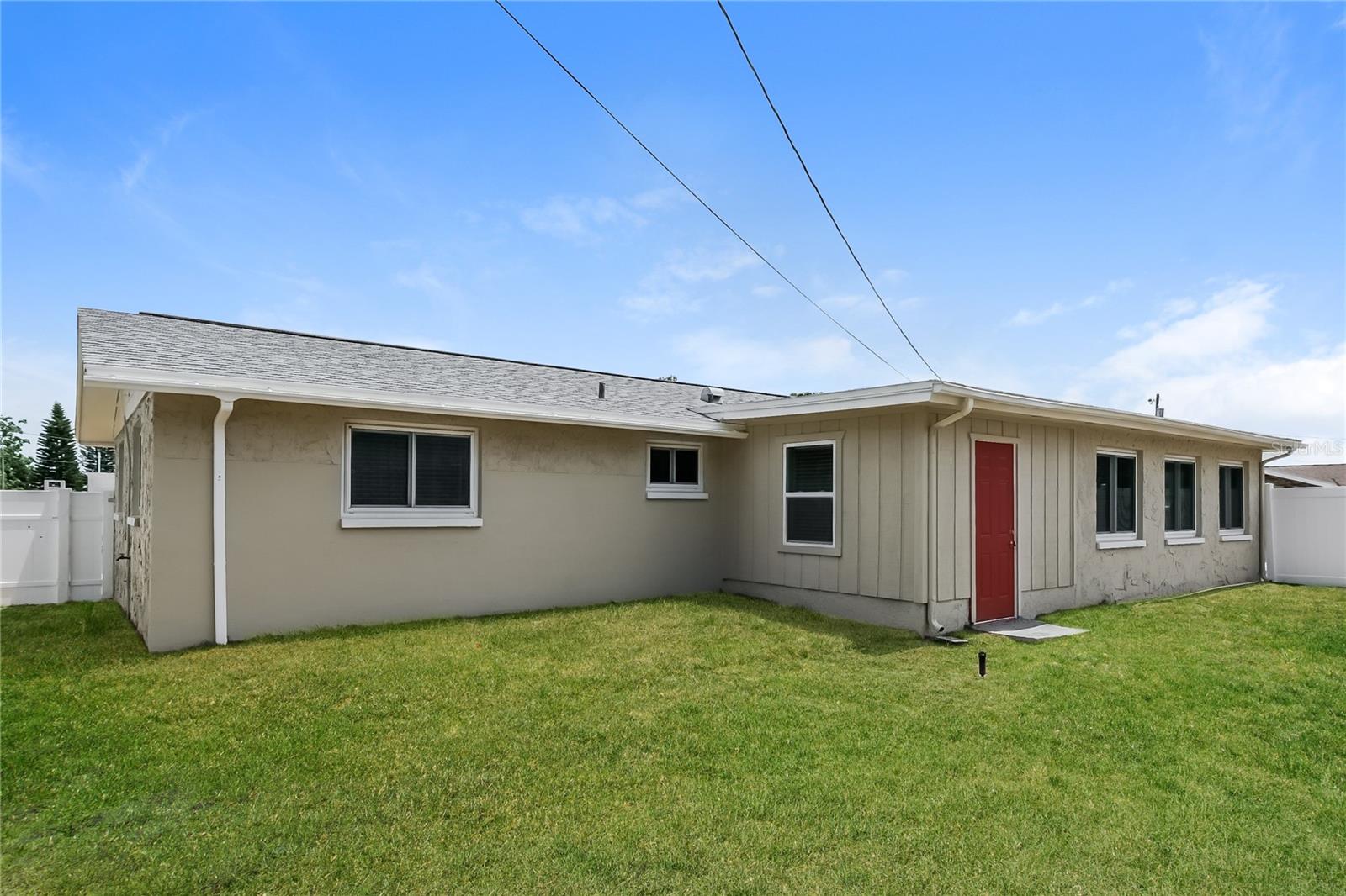 Image 15 of 16 For 5528 Daisy Drive