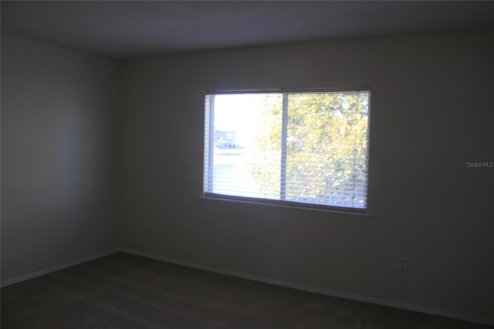 Image 18 of 24 For 1819 Meadow Pond Way