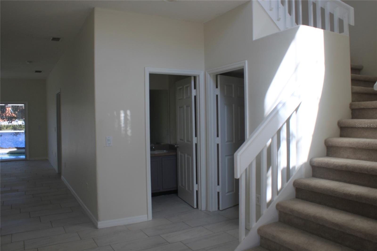 Image 2 of 24 For 1819 Meadow Pond Way