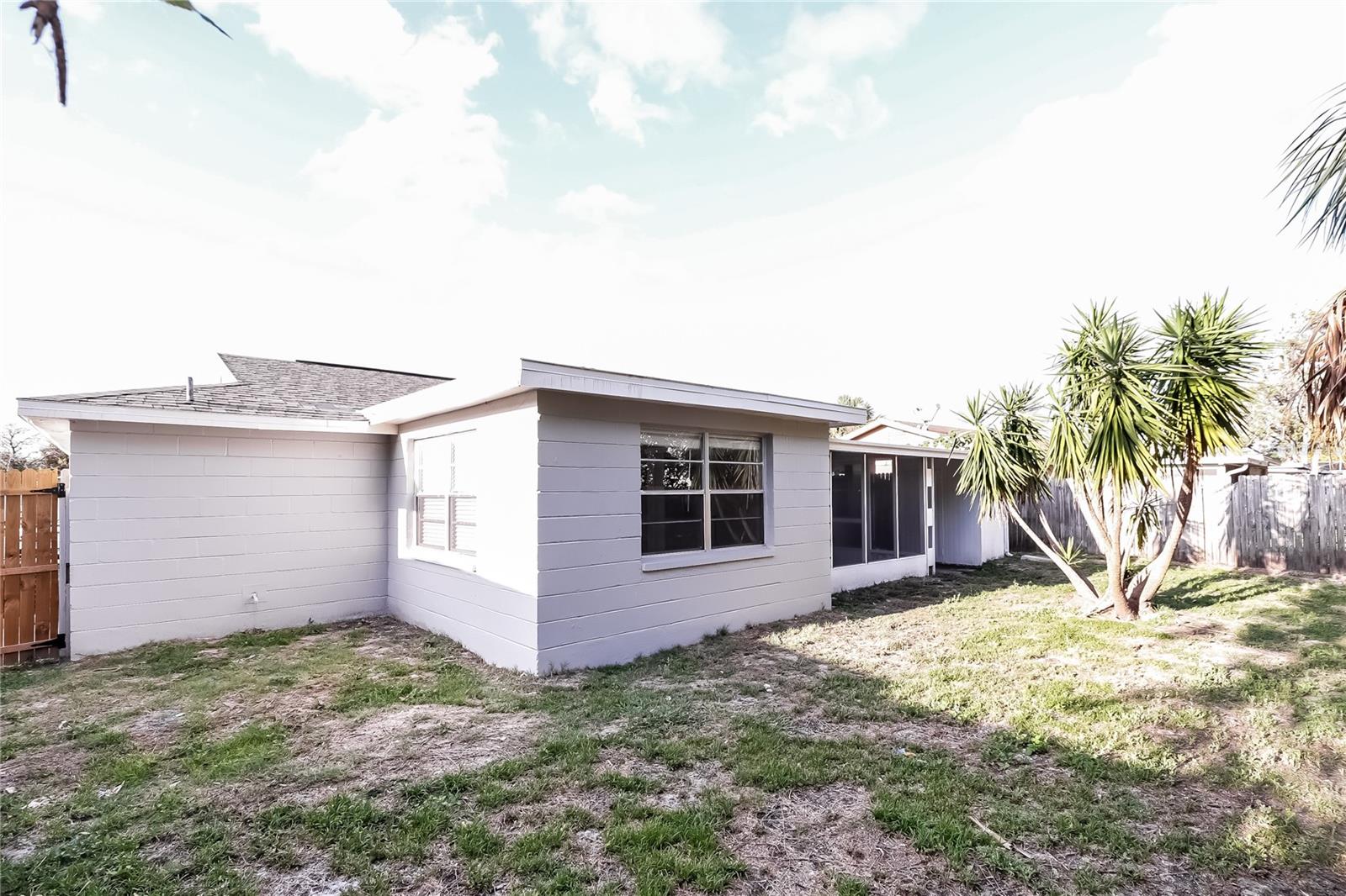 Image 14 of 15 For 6230 Westport Drive