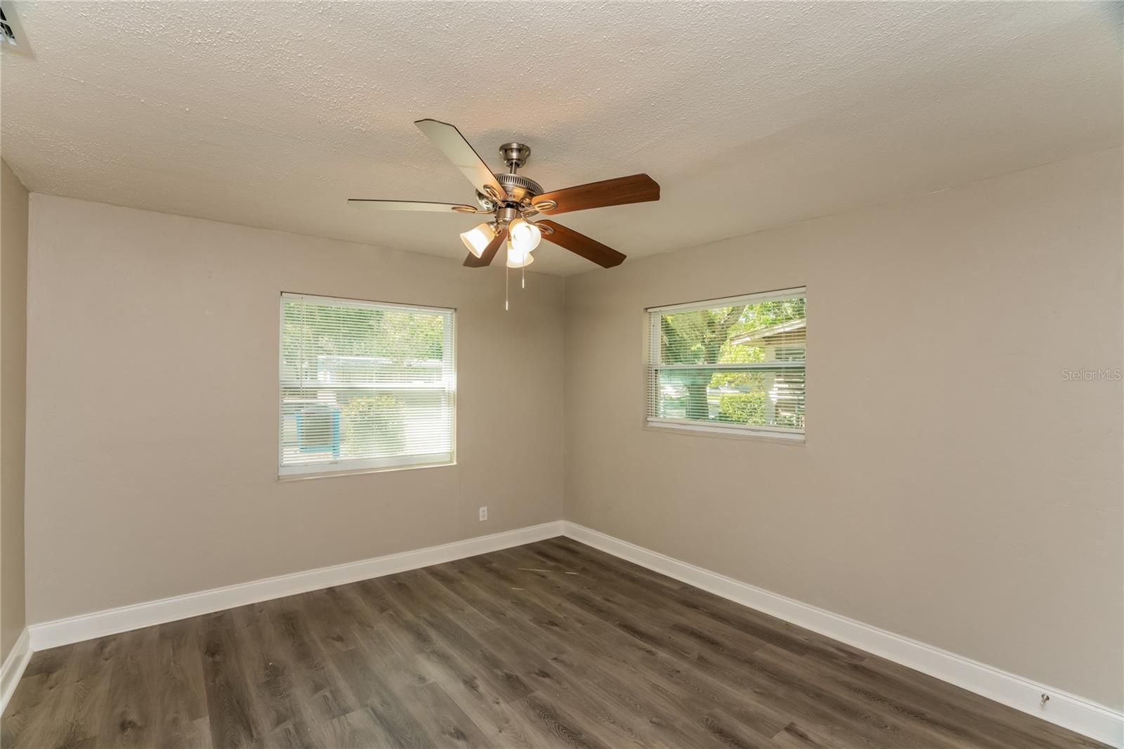 Image 7 of 15 For 2227 17th Avenue