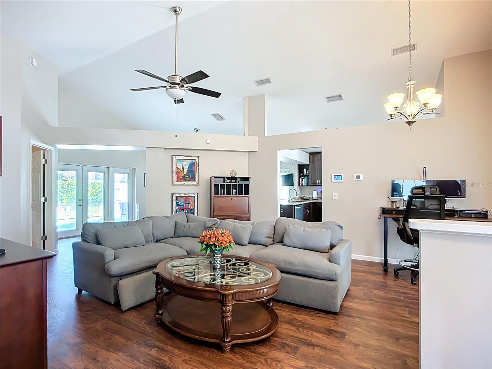 Image 16 of 46 For 1549 Chepacket Street