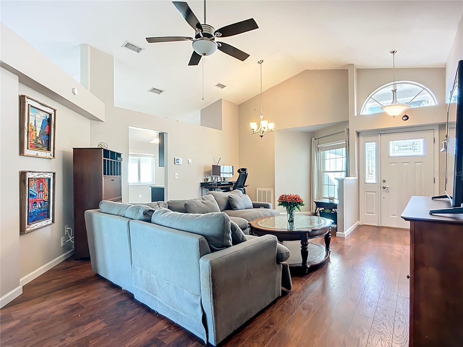 Image 17 of 46 For 1549 Chepacket Street