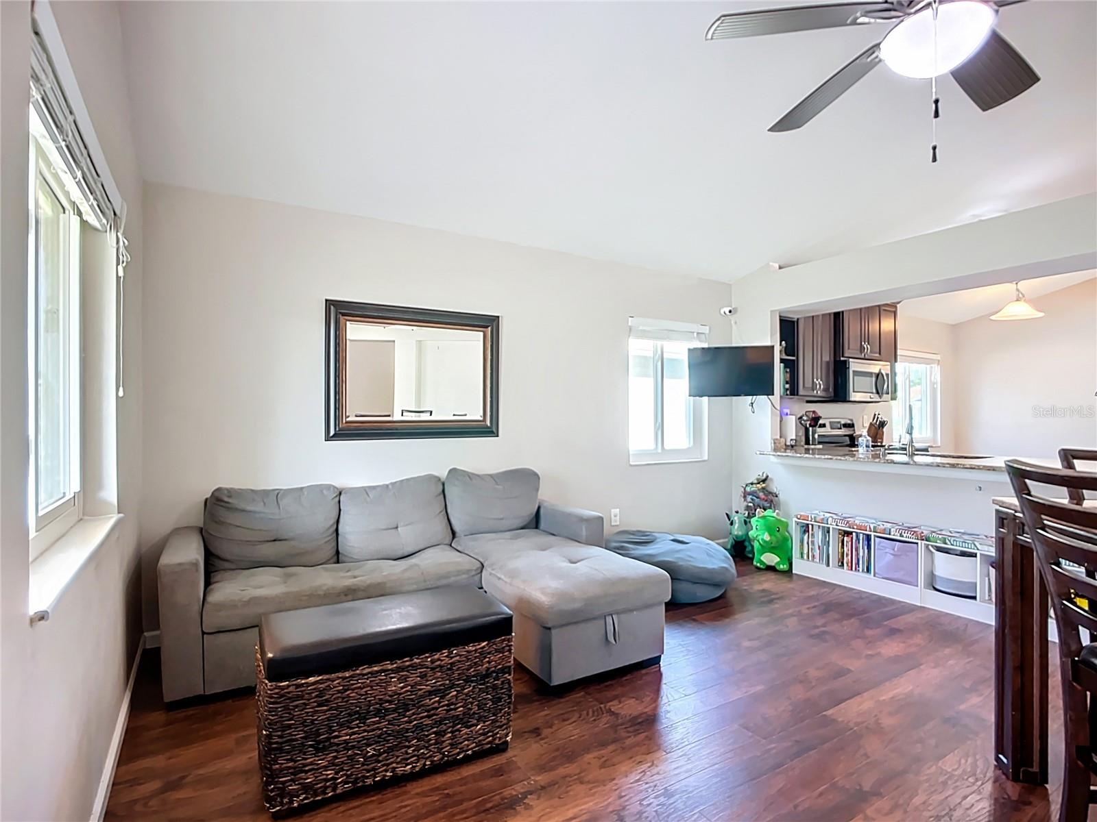 Image 28 of 46 For 1549 Chepacket Street